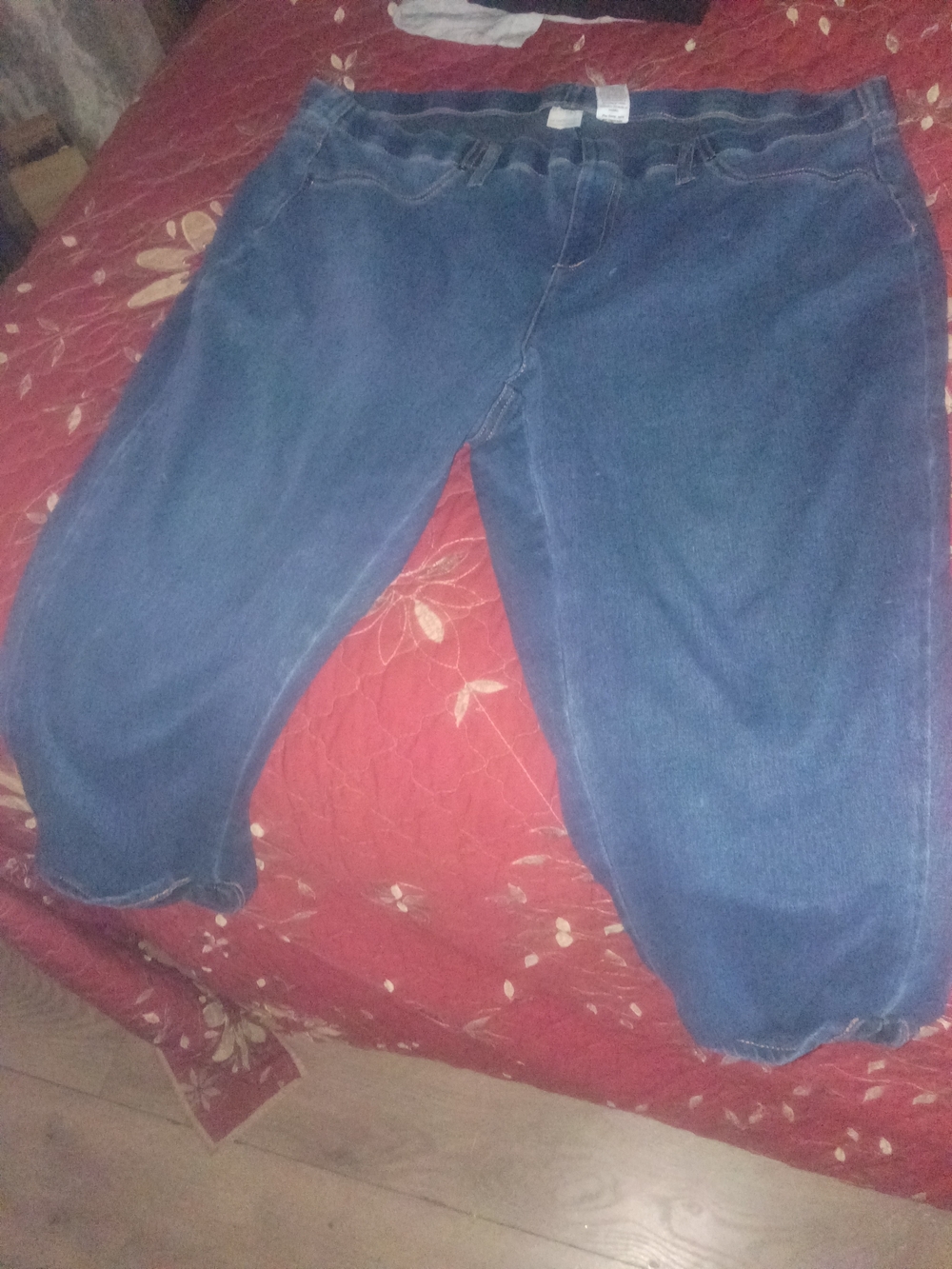 Terra & Sky Dark Blue Cropped Women's Jeans